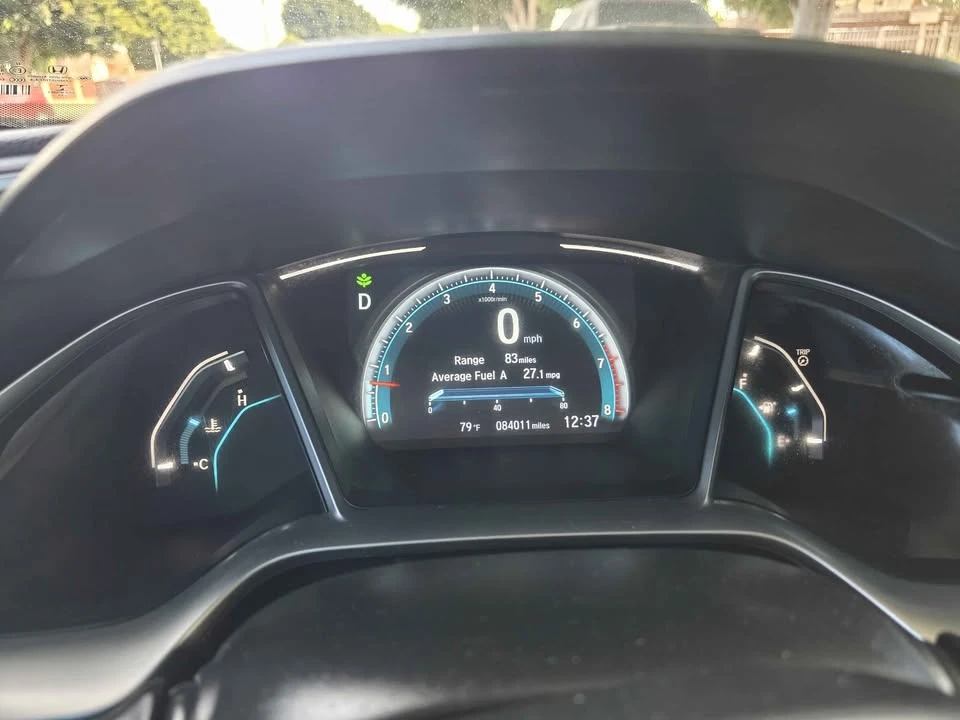 2017 Honda Civic 10th Gen - Image 9 of 12
