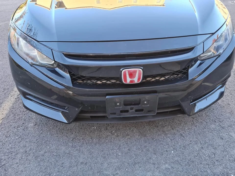 2017 Honda Civic 10th Gen - Image 7 of 9