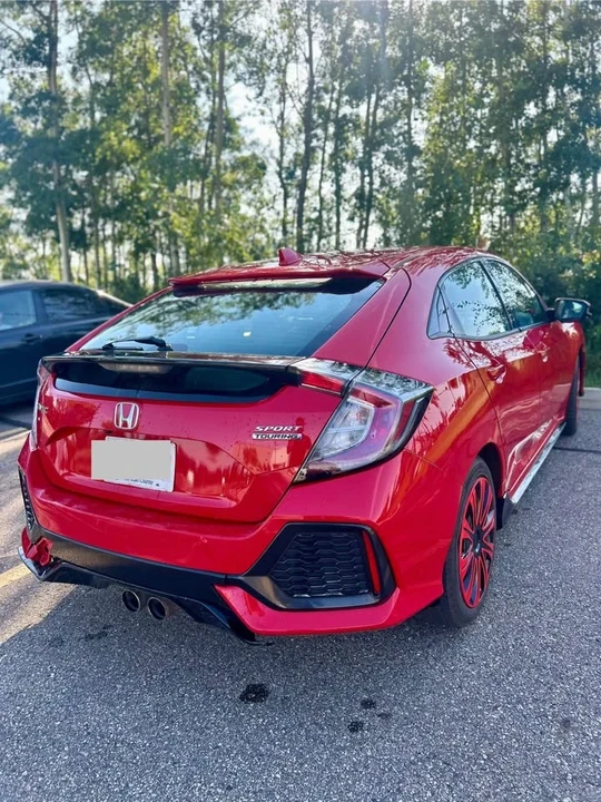 2017 Honda Civic 10th Gen - Image 3 of 10