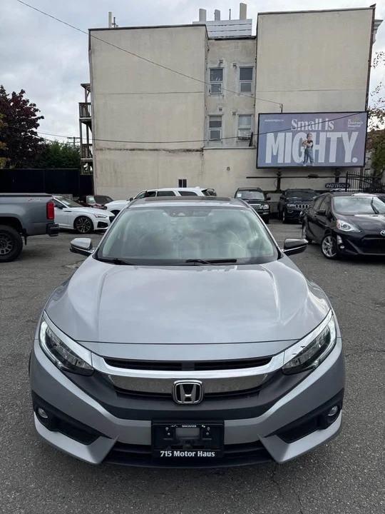 2017 Honda Civic 10th Gen - Image 2 of 12