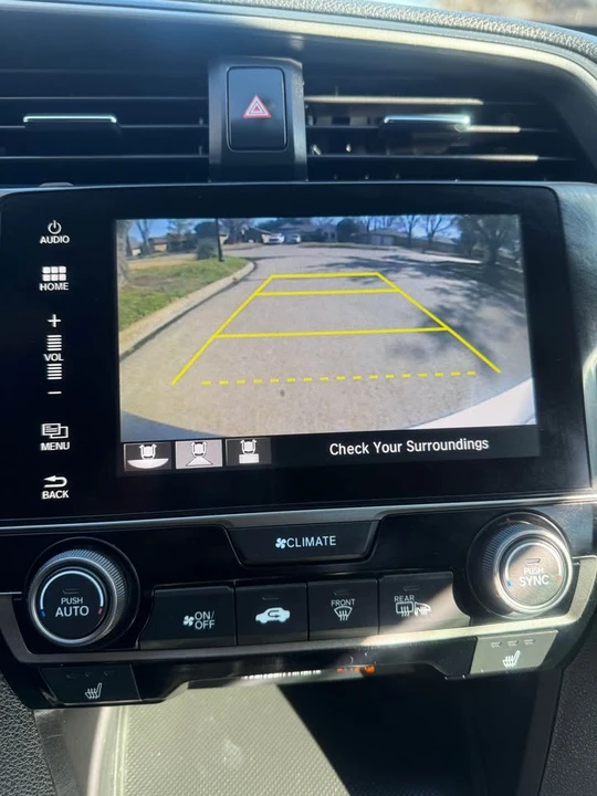 2017 Honda Civic 10th Gen - Image 10 of 11
