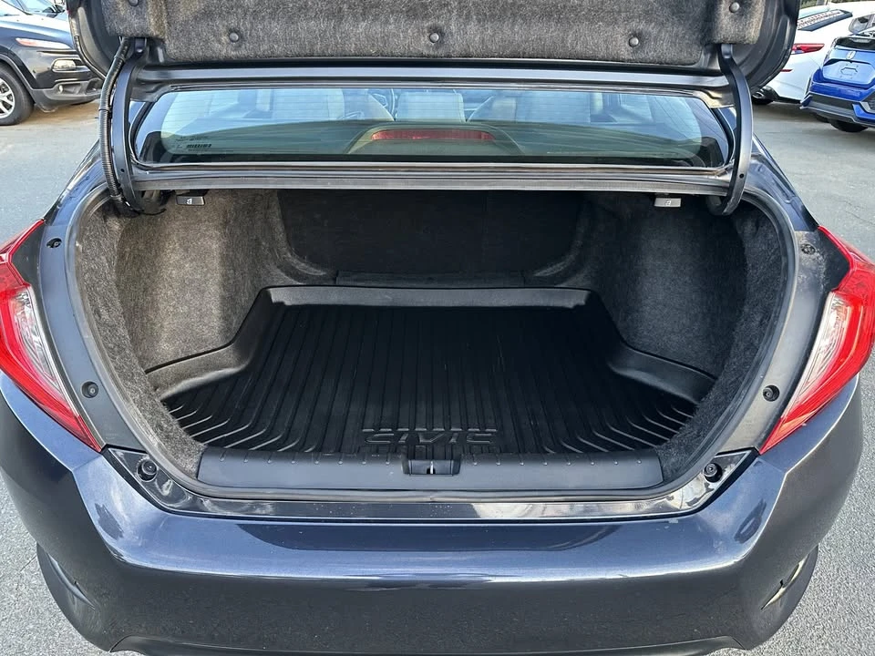 2017 Honda Civic 10th Gen - Image 10 of 18