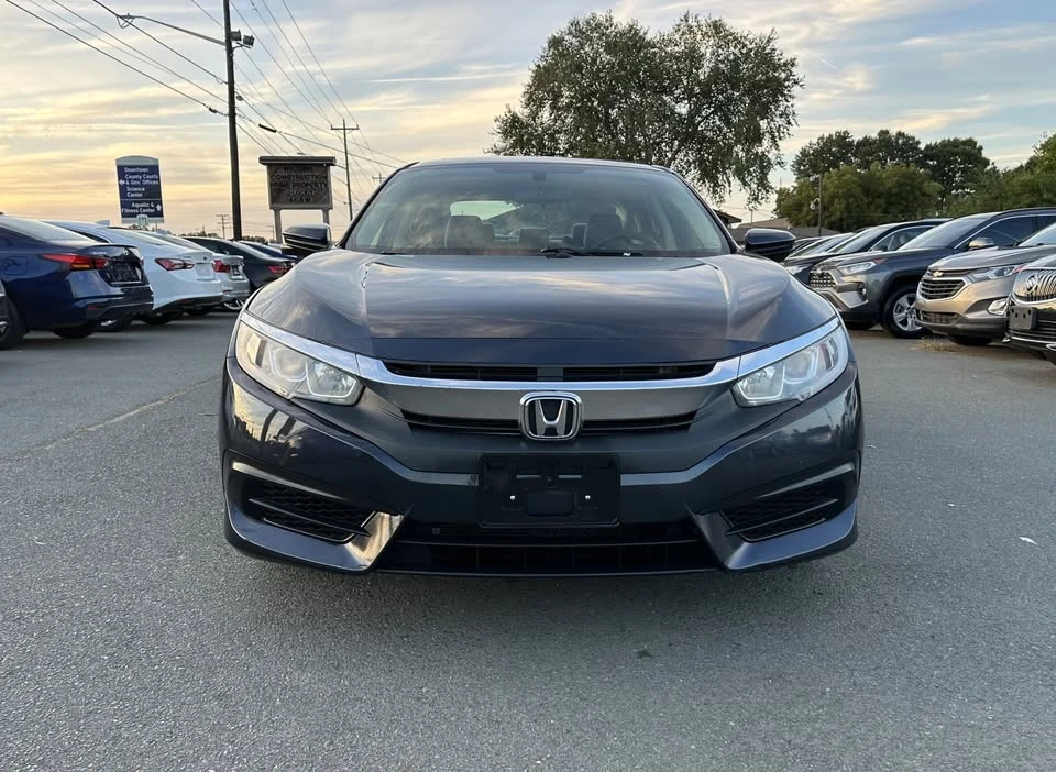 2017 Honda Civic 10th Gen - Image 2 of 18