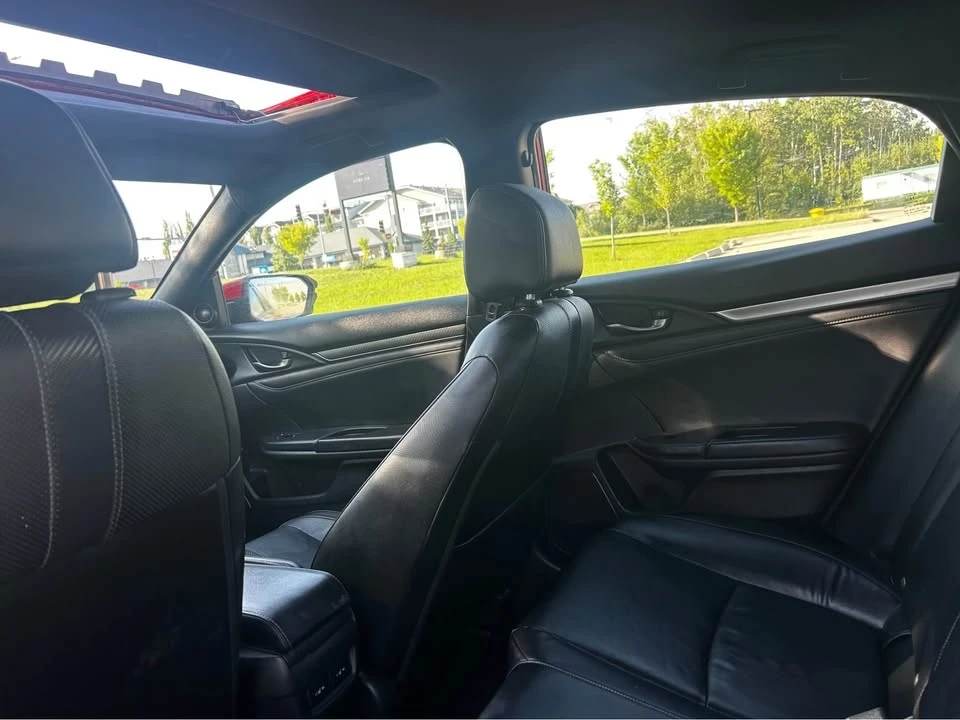 2017 Honda Civic 10th Gen - Image 8 of 10