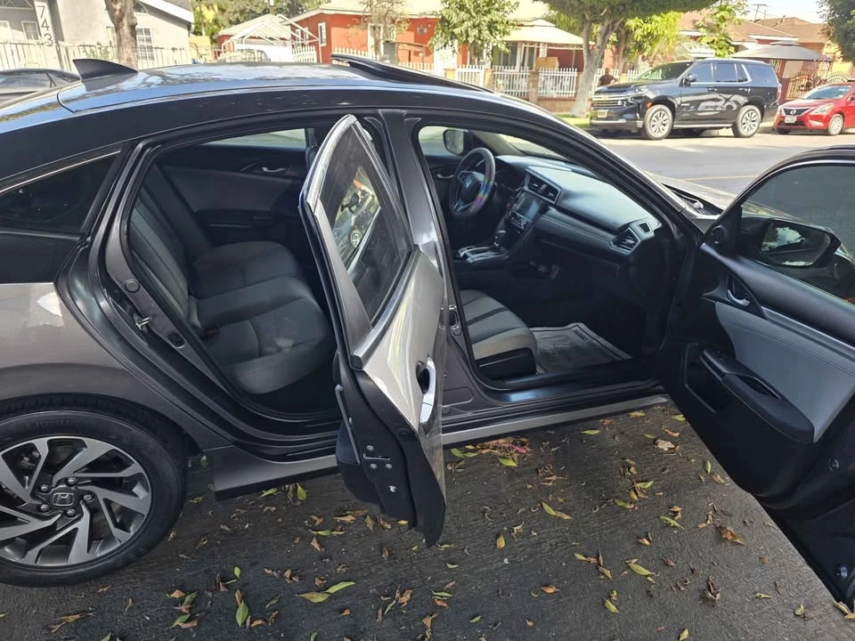 2017 Honda Civic 10th Gen - Image 12 of 12