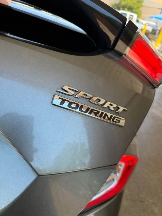 2017 Honda Civic 10th Gen - Image 5 of 8