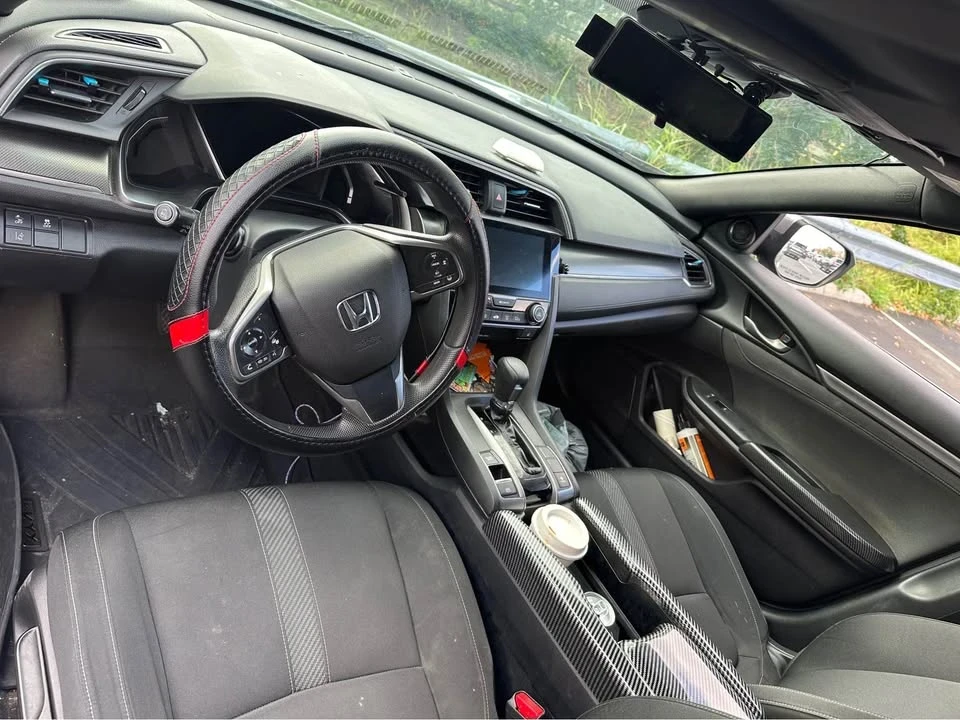 2017 Honda Civic 10th Gen - Image 6 of 7