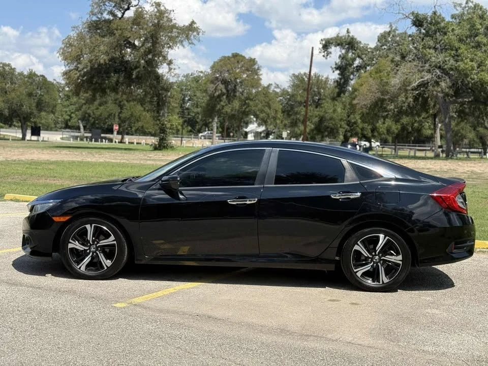 2017 Honda Civic 10th Gen - Image 14 of 14