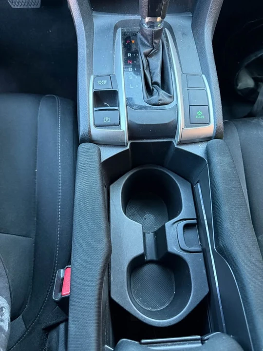 2017 Honda Civic 10th Gen - Image 11 of 12