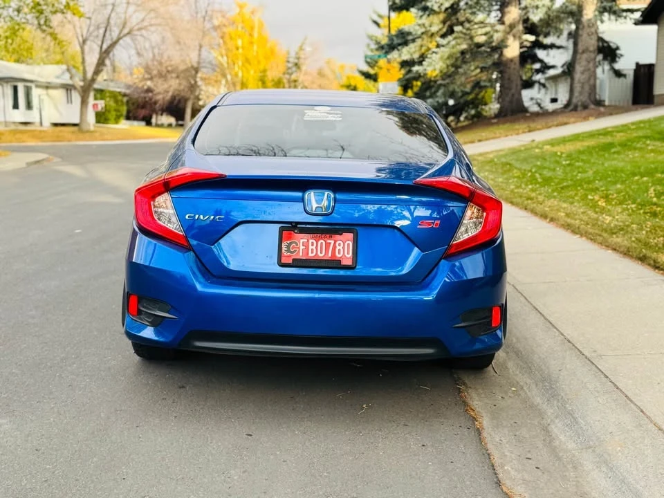2017 Honda Civic 10th Gen - Image 6 of 11