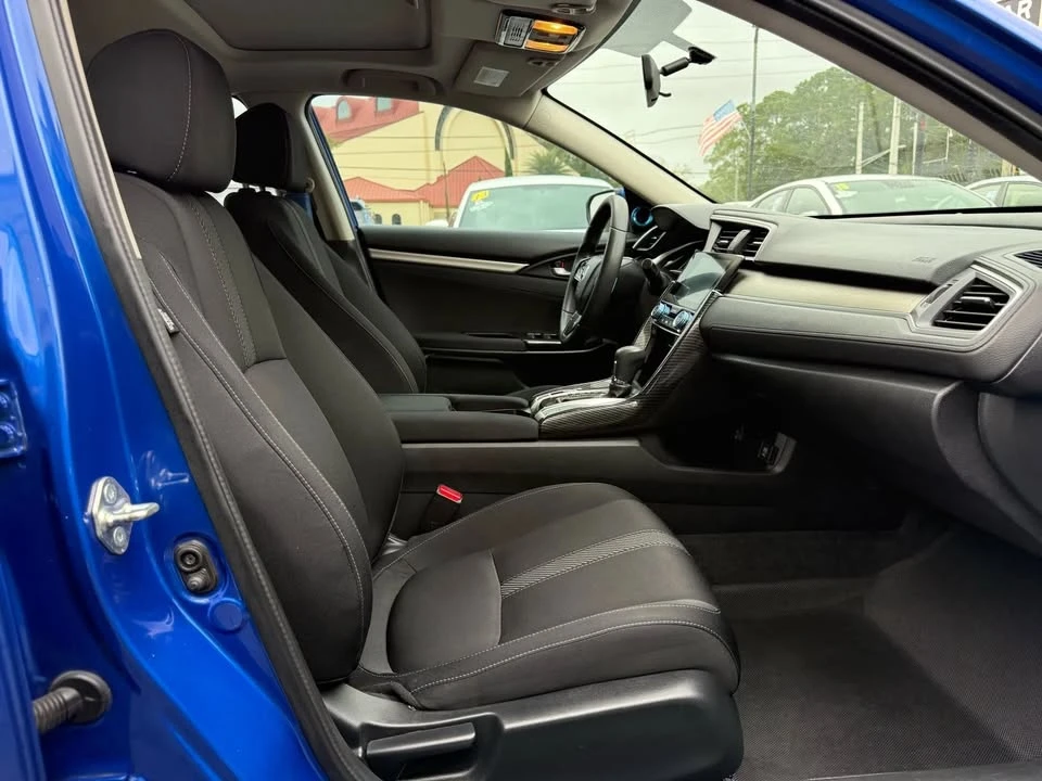 2017 Honda Civic 10th Gen - Image 8 of 18