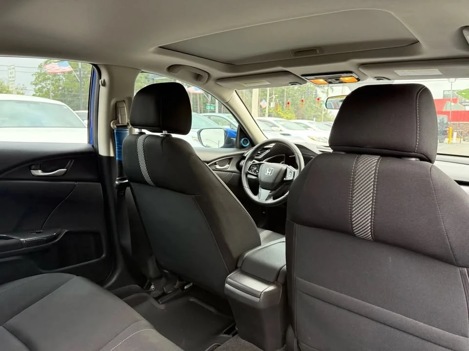 2017 Honda Civic 10th Gen - Image 12 of 18