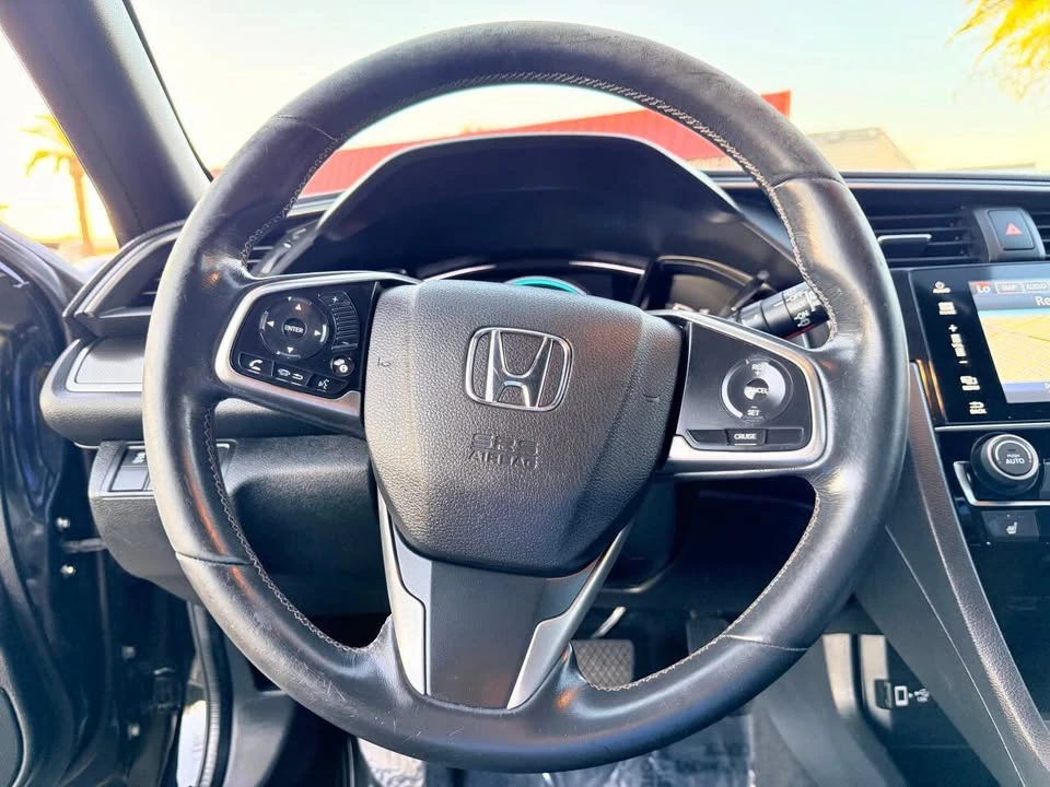 2017 Honda Civic 10th Gen - Image 16 of 19