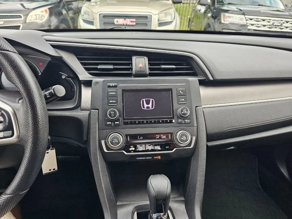 2017 Honda Civic 10th Gen - Image 11 of 19
