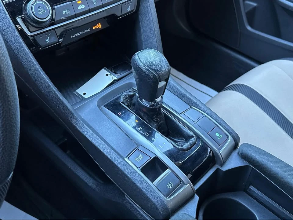 2017 Honda Civic 10th Gen - Image 11 of 14