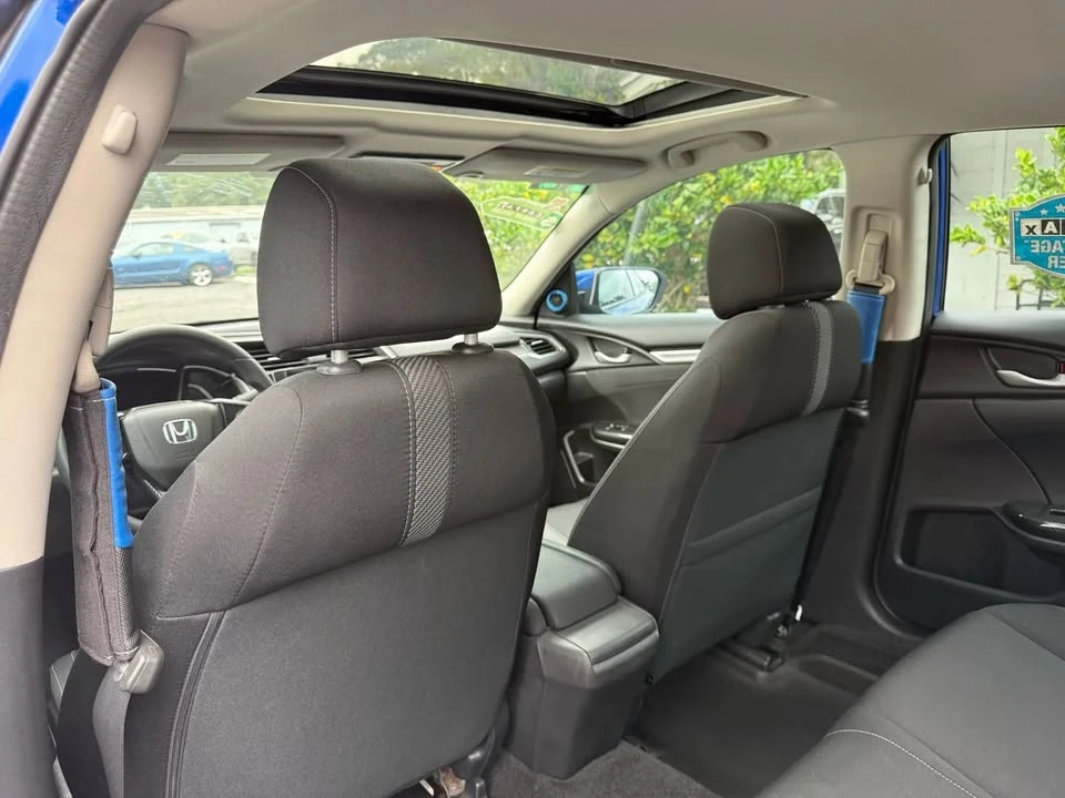 2017 Honda Civic 10th Gen - Image 7 of 18