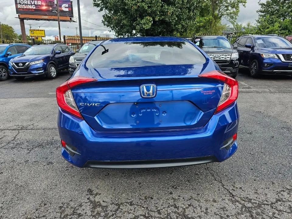 2017 Honda Civic 10th Gen - Image 3 of 19