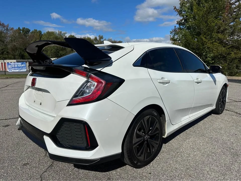 2017 Honda Civic 10th Gen - Image 6 of 14