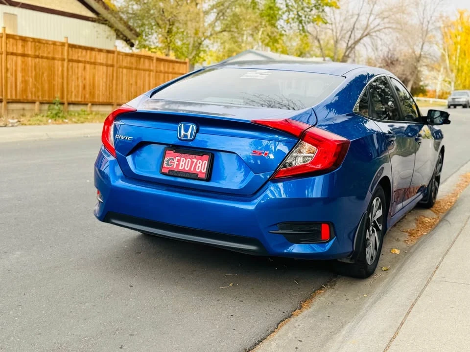 2017 Honda Civic 10th Gen - Image 4 of 11