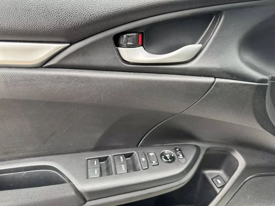 2017 Honda Civic 10th Gen - Image 13 of 14