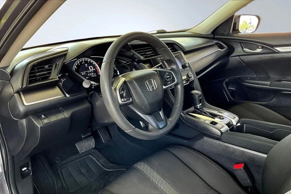 2017 Honda Civic 10th Gen - Image 14 of 20