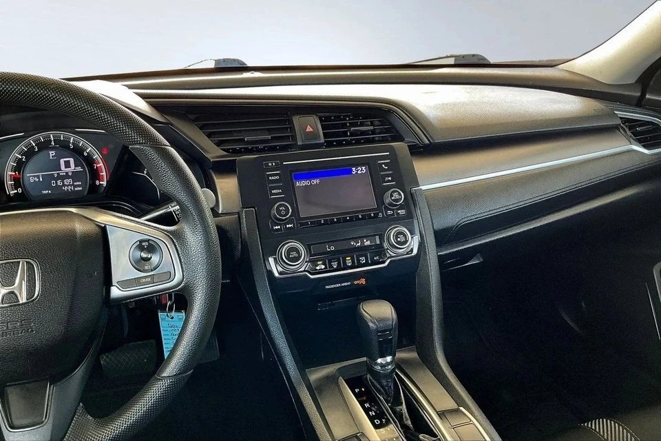 2017 Honda Civic 10th Gen - Image 9 of 20
