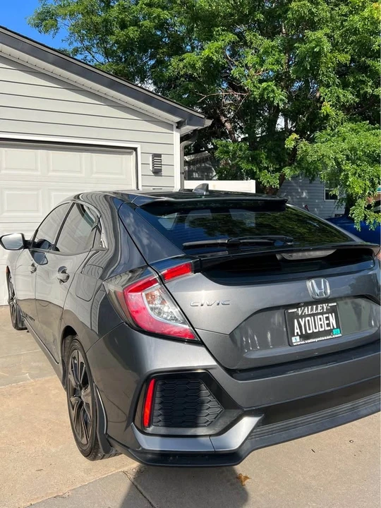 2017 Honda Civic 10th Gen - Image 2 of 5