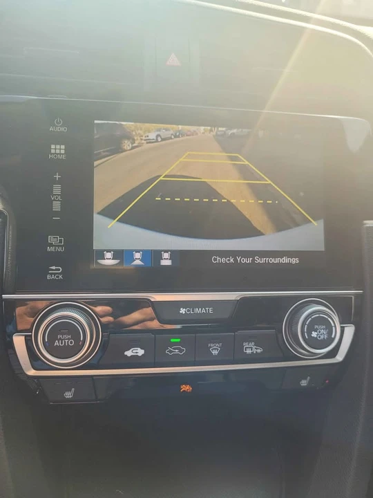 2017 Honda Civic 10th Gen - Image 9 of 10