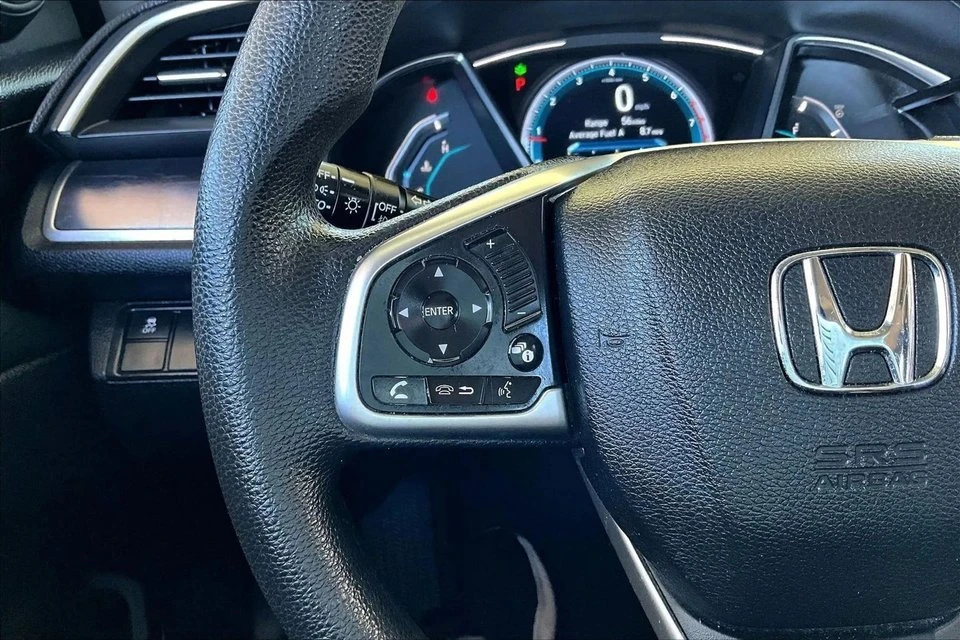 2017 Honda Civic 10th Gen - Image 10 of 19