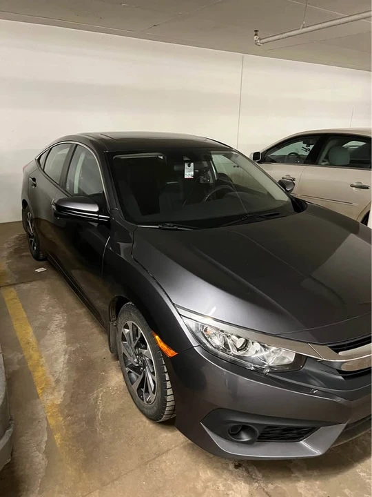 2017 Honda Civic 10th Gen - Image 5 of 15