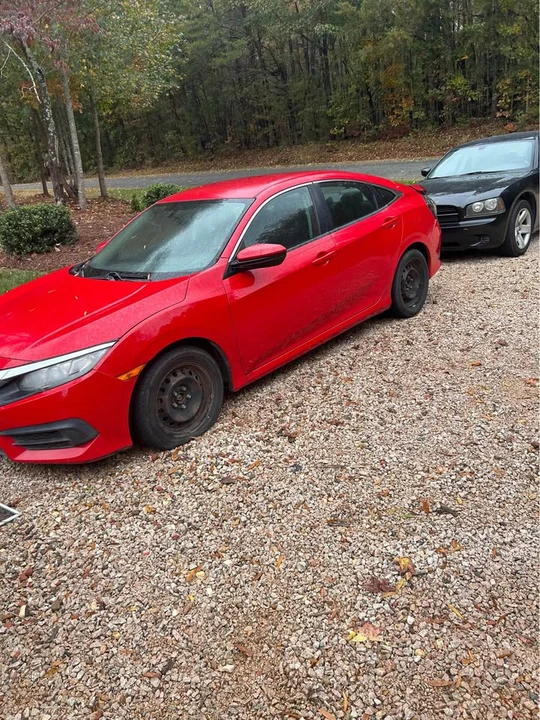 2017 Honda Civic 10th Gen - Image 2 of 4