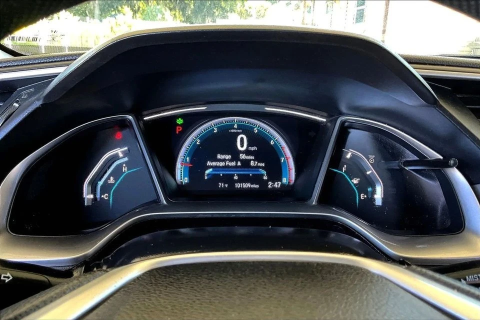 2017 Honda Civic 10th Gen - Image 12 of 19