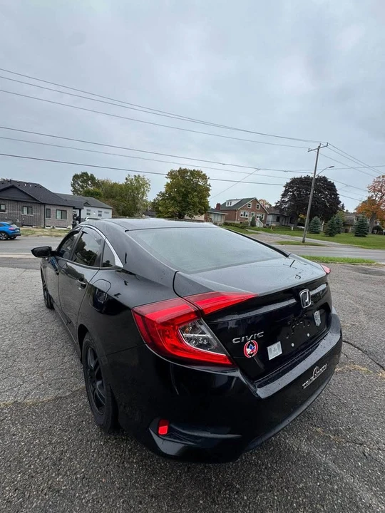 2017 Honda Civic 10th Gen - Image 4 of 7