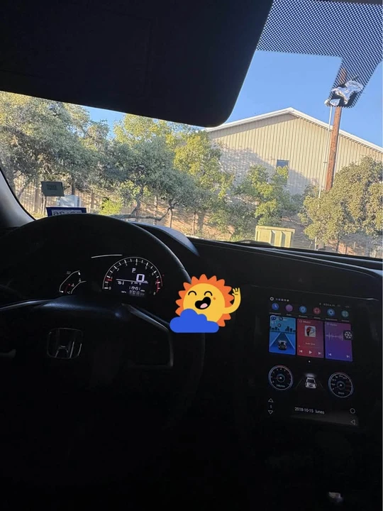 2017 Honda Civic 10th Gen - Image 2 of 2