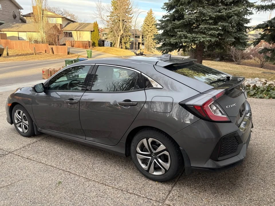 2017 Honda Civic 10th Gen - Image 4 of 16