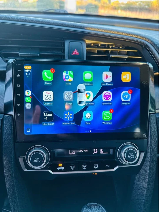 2017 Honda Civic 10th Gen - Image 10 of 16