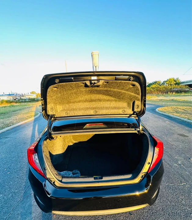 2017 Honda Civic 10th Gen - Image 16 of 16