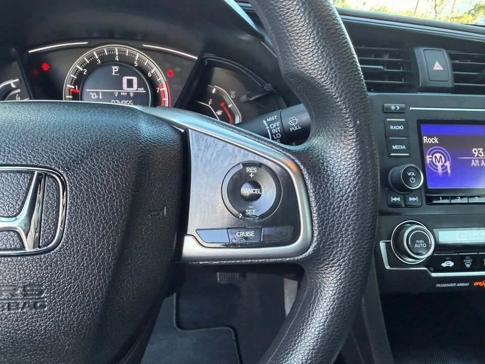 2017 Honda Civic 10th Gen - Image 12 of 19