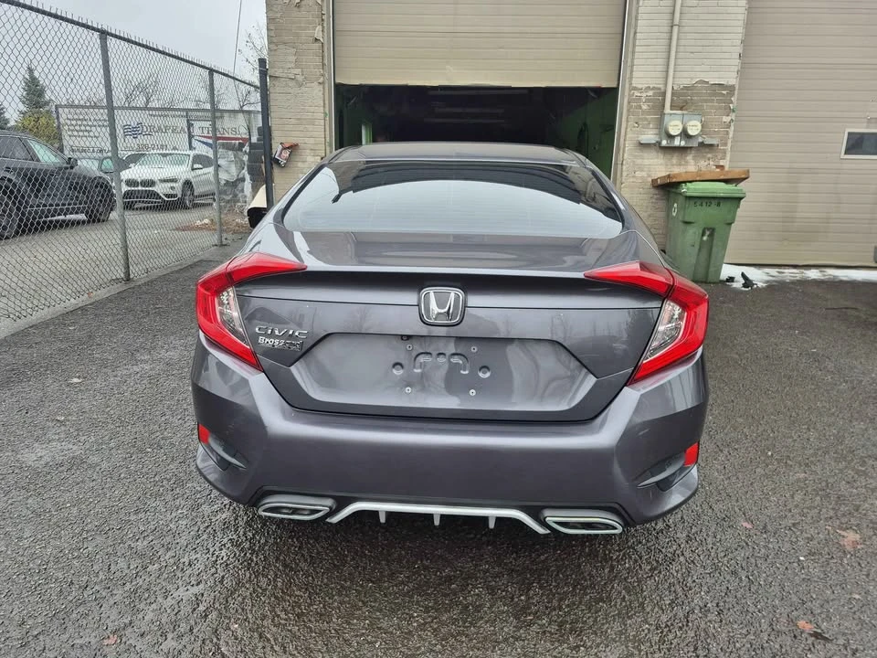 2017 Honda Civic 10th Gen - Image 6 of 10