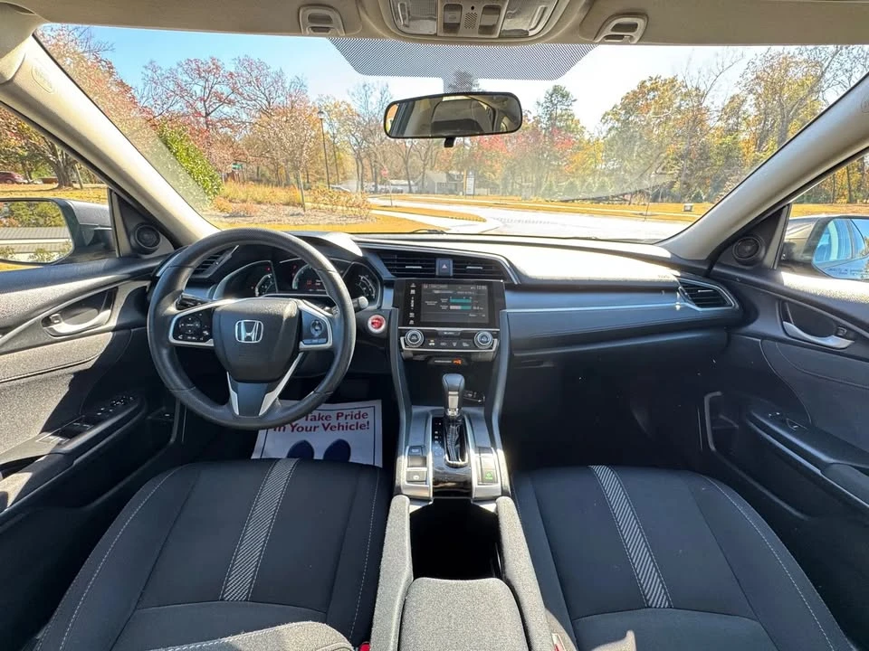 2017 Honda Civic 10th Gen - Image 11 of 18