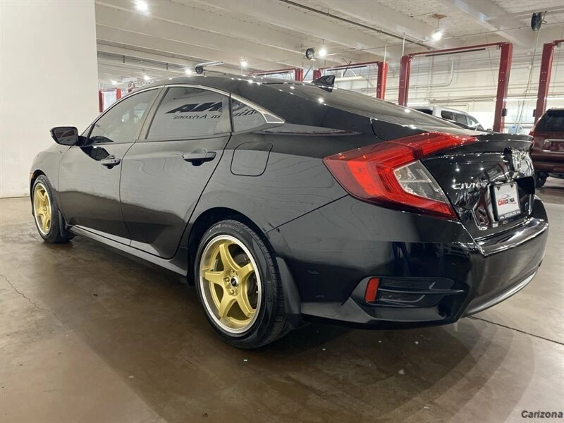 2017 Honda Civic 10th Gen - Image 6 of 16