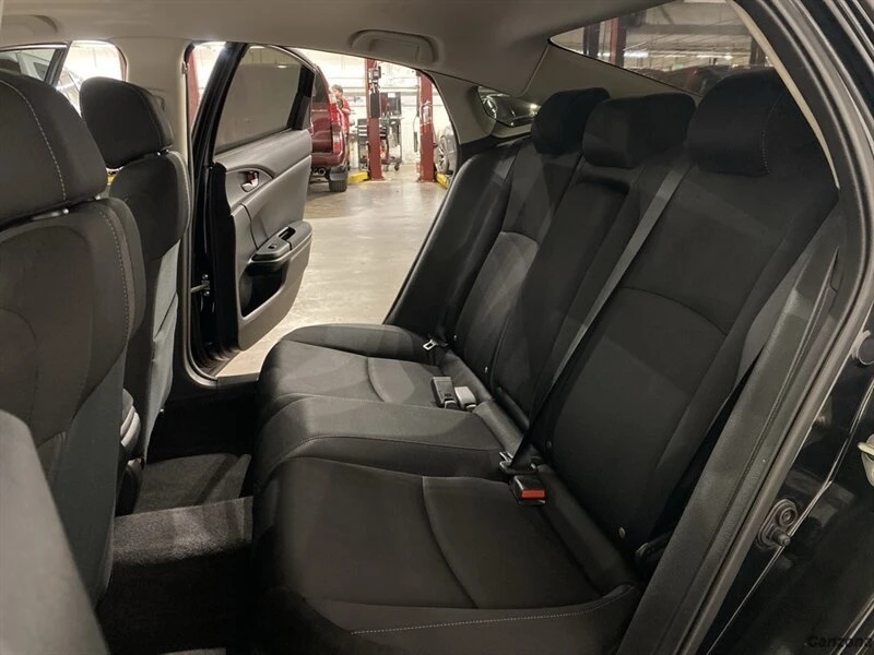 2017 Honda Civic 10th Gen - Image 10 of 16