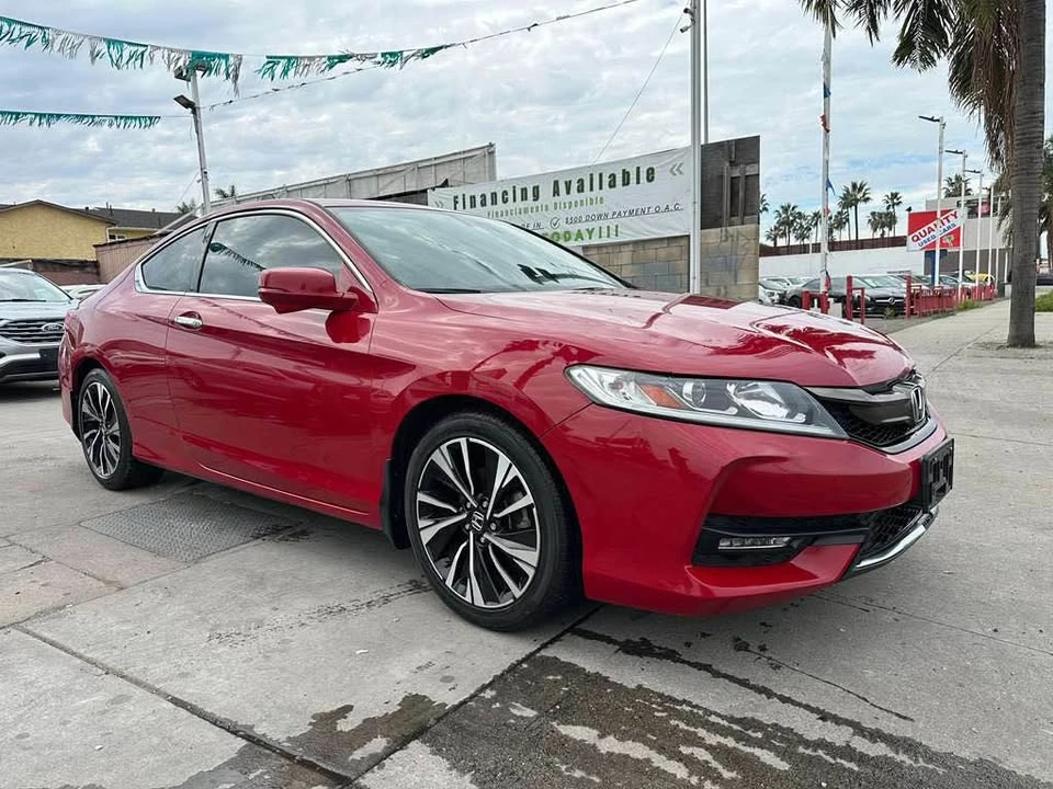 2017 Honda Civic 10th Gen - Image 2 of 7