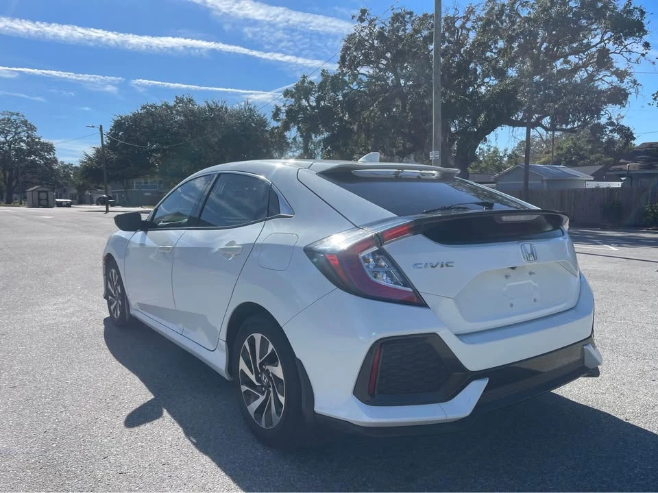 2017 Honda Civic 10th Gen - Image 2 of 10