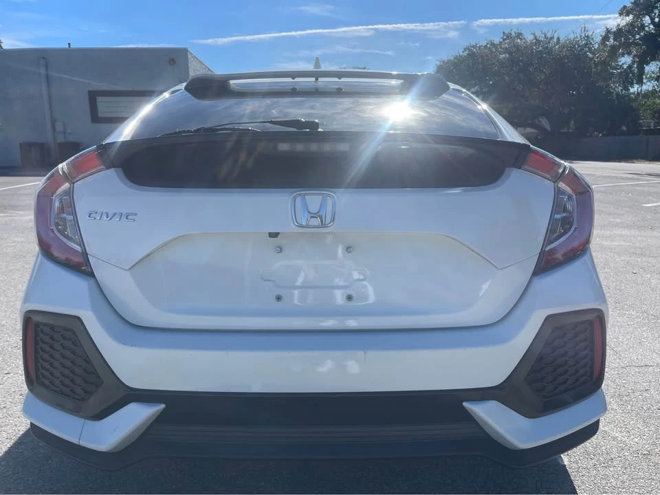 2017 Honda Civic 10th Gen - Image 3 of 10