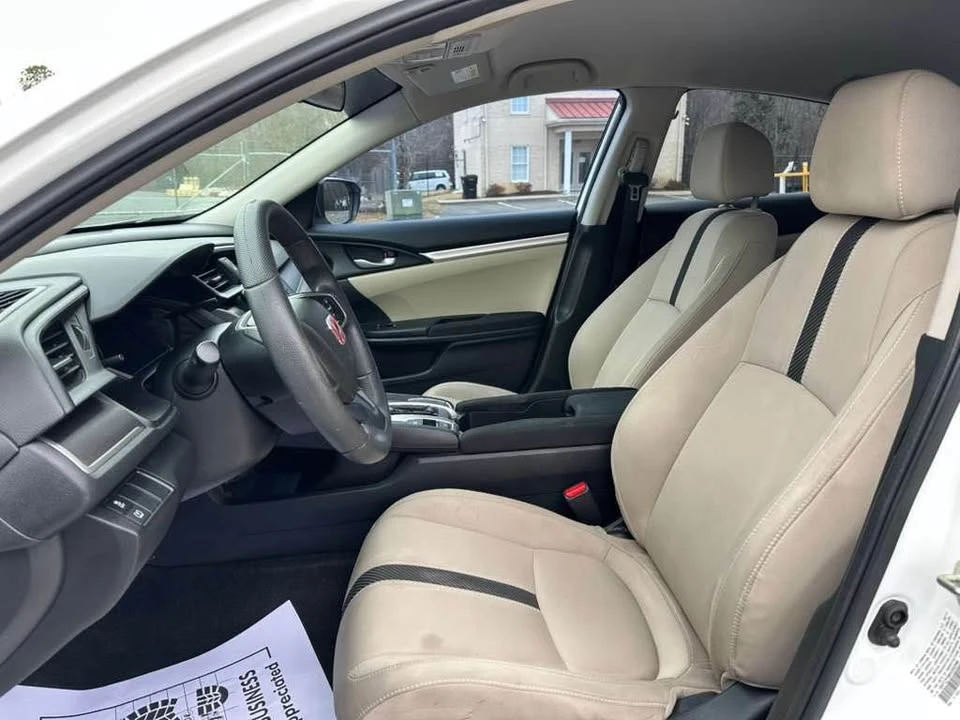 2017 Honda Civic 10th Gen - Image 10 of 15