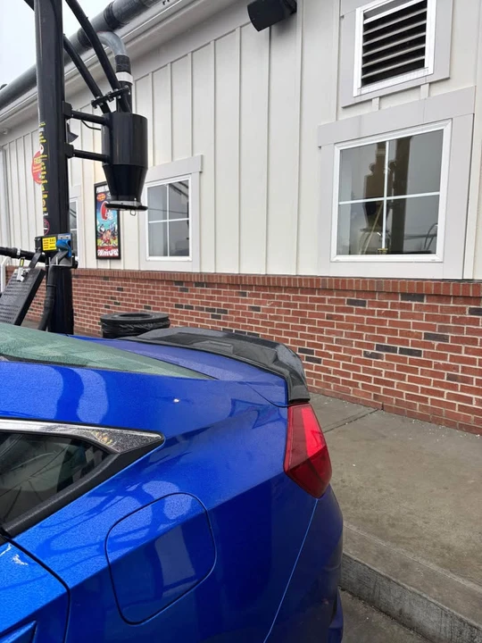 2017 Honda Civic 10th Gen - Image 6 of 12