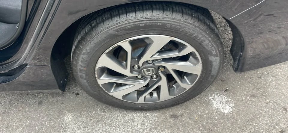2017 Honda Civic 10th Gen - Image 12 of 12