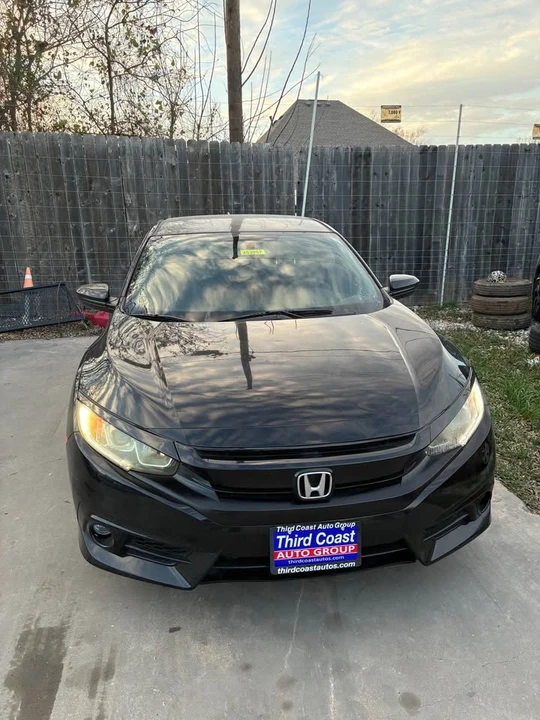 2017 Honda Civic 10th Gen - Image 2 of 5