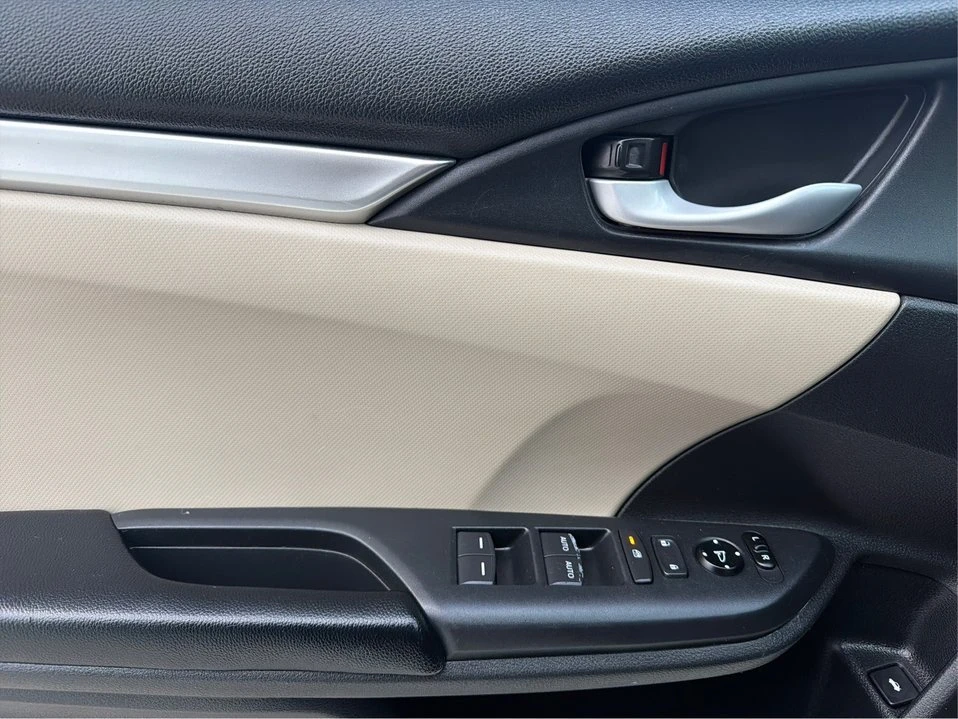 2017 Honda Civic 10th Gen - Image 17 of 20